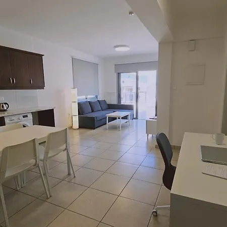 Apartment Skyline Nest