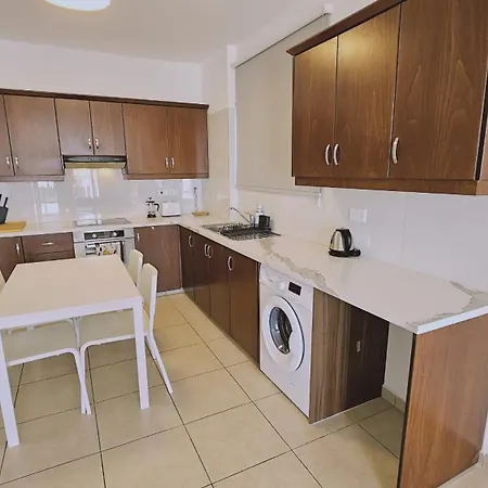 Apartment Skyline Nest Larnaca